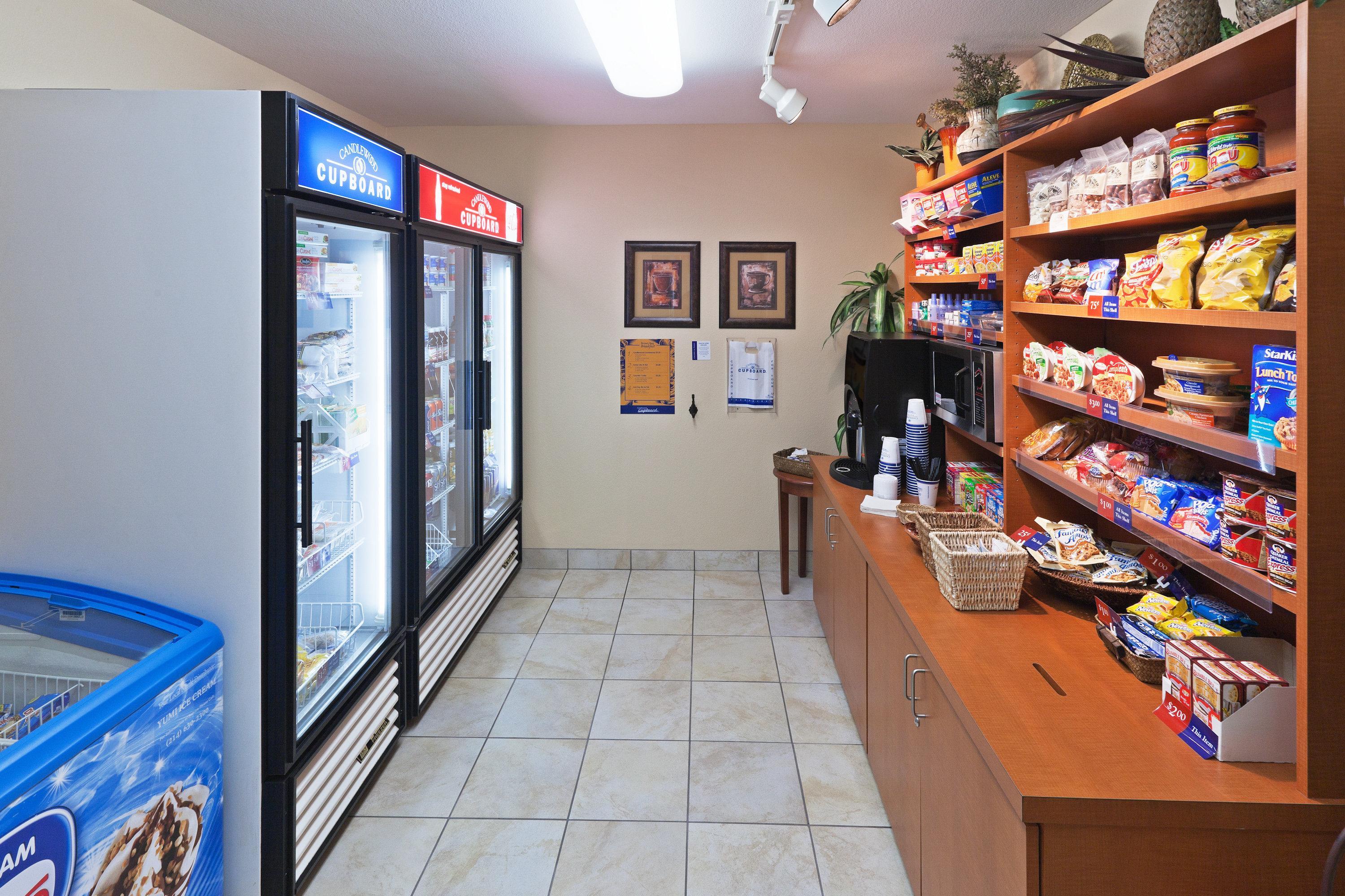 威奇托福尔斯茂林街烛木套房酒店 设施 照片